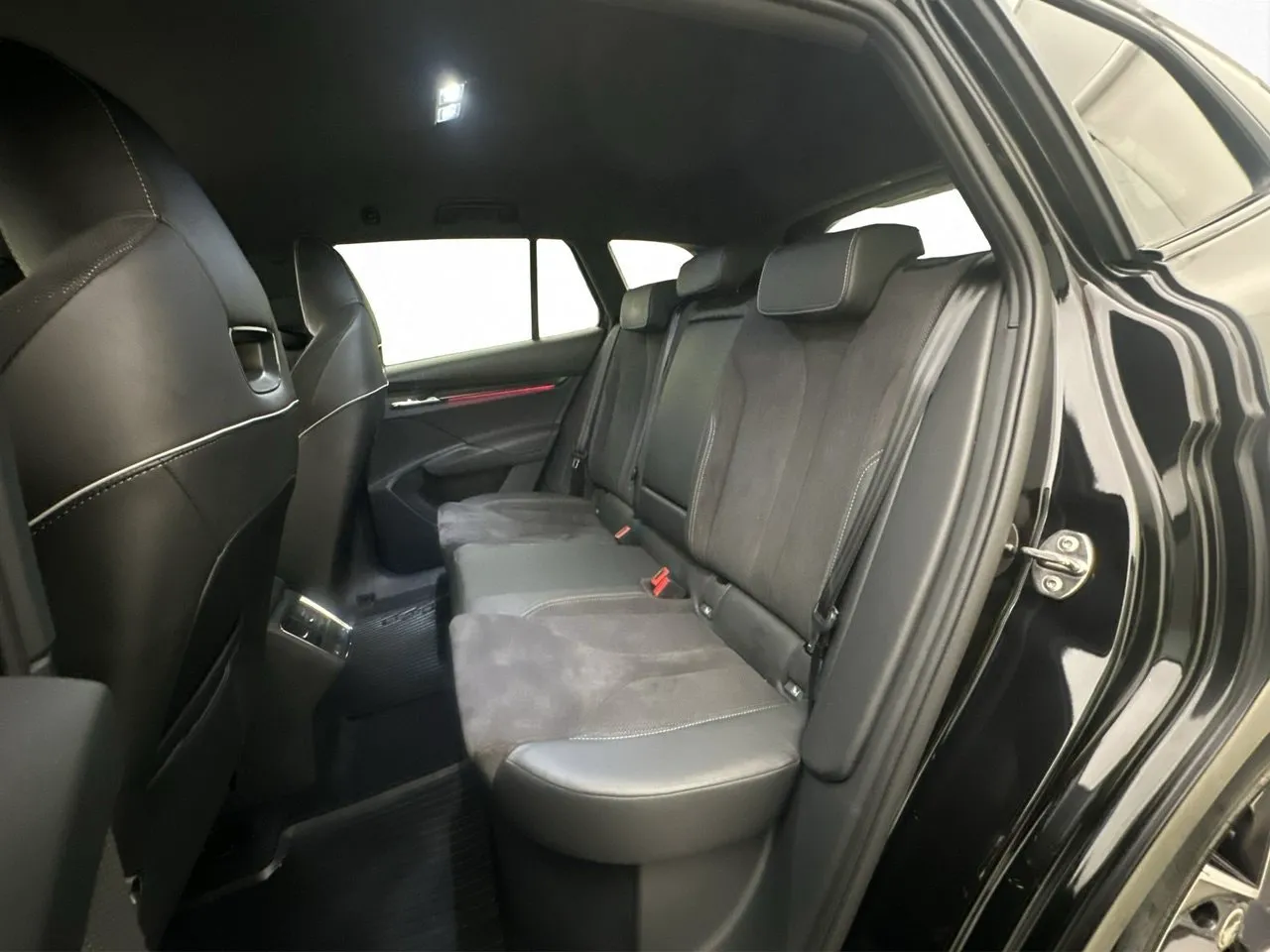 Skoda Enyaq bild 21