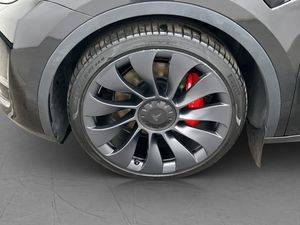 Tesla Model Y bild 35