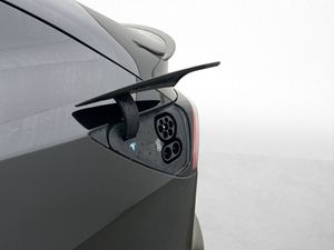 Tesla Model Y bild 34