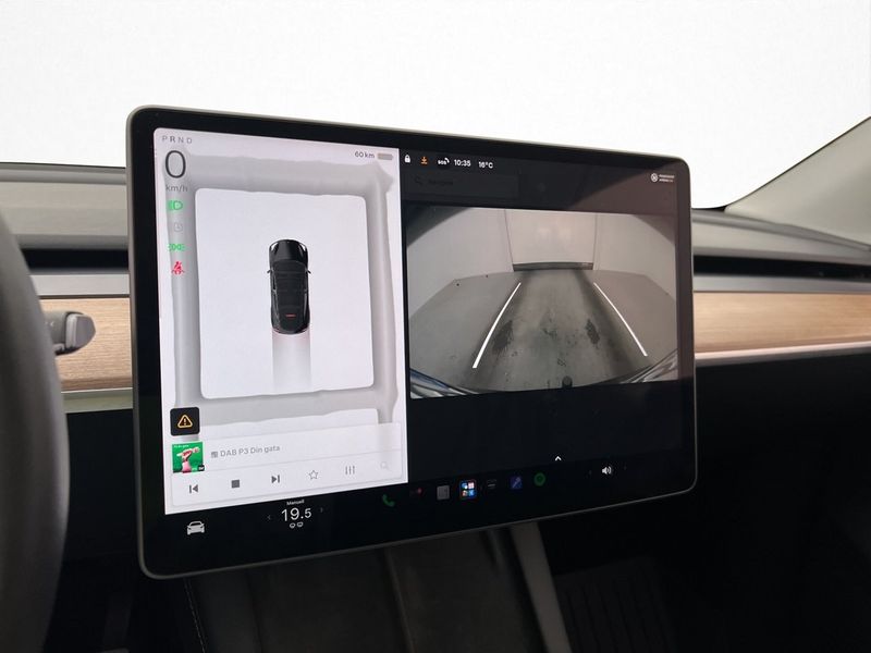 Tesla Model Y bild 30