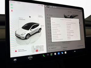 Tesla Model Y bild 26