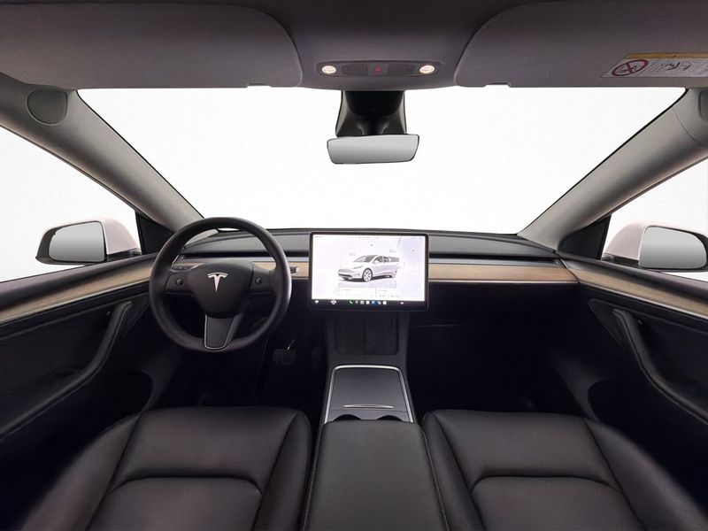 Tesla Model Y bild 18