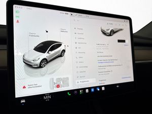 Tesla Model Y bild 25