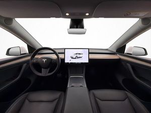 Tesla Model Y bild 19