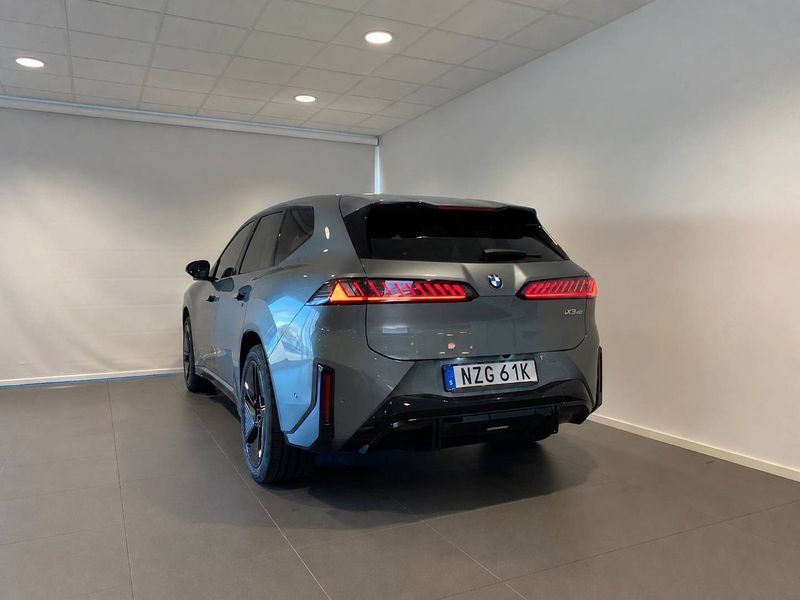 BMW iX3 bild 14