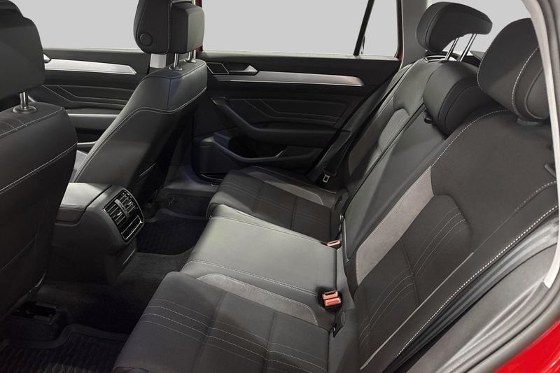 Volkswagen Passat bild 9