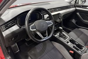Volkswagen Passat bild 7