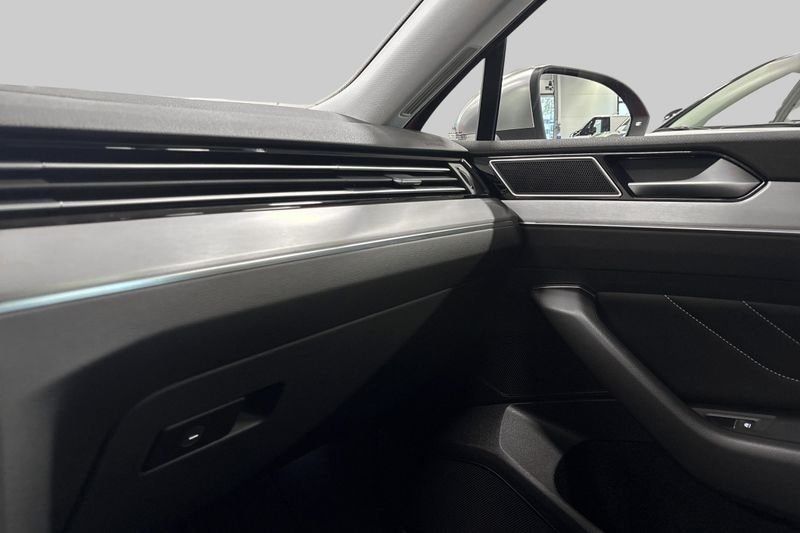 Volkswagen Passat bild 22