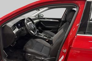Volkswagen Passat bild 8