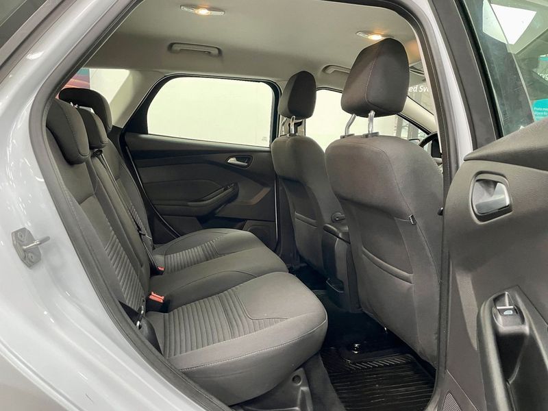 Ford Focus bild 14
