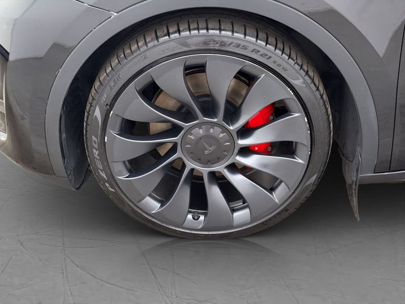 Tesla Model Y bild 33