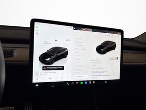 Tesla Model Y bild 26