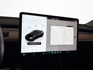 Tesla Model Y bild 27