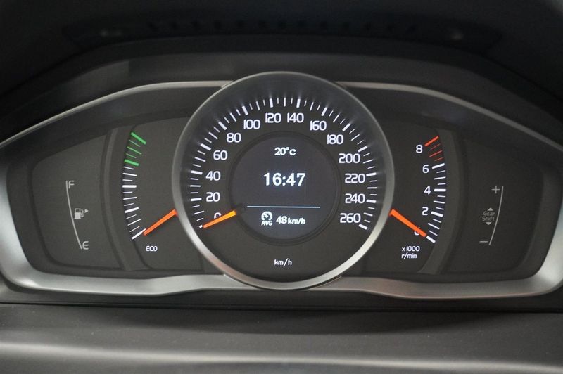 Volvo V70 bild 8