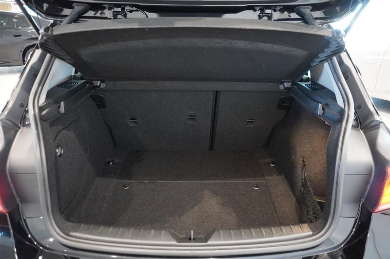 BMW 118 bild 11
