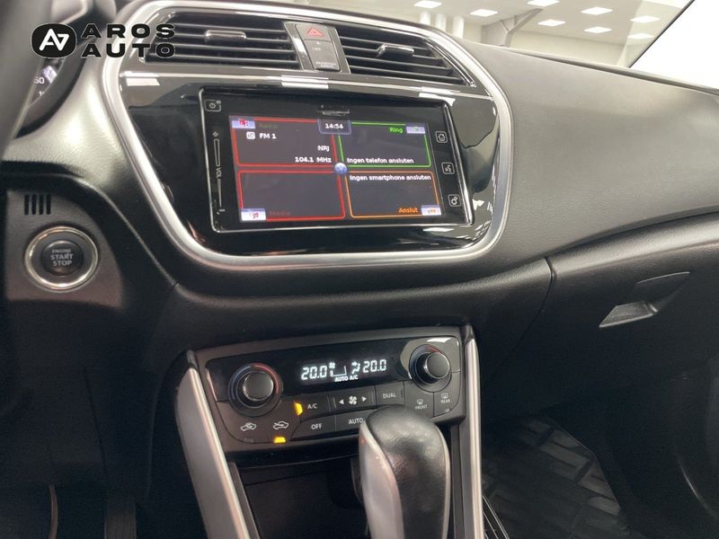 Suzuki S-CROSS bild 11