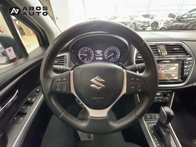 Suzuki S-CROSS bild 10