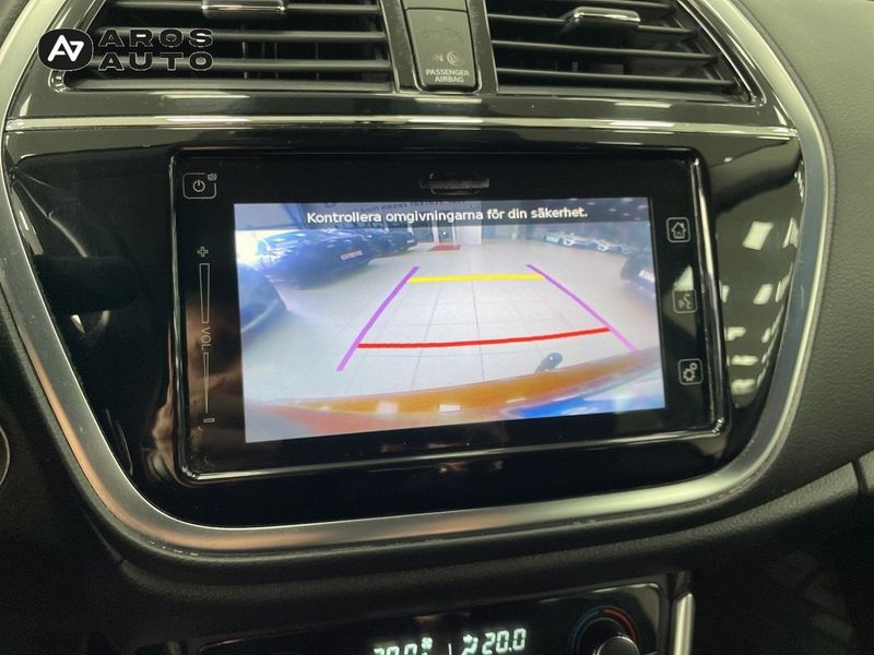 Suzuki S-CROSS bild 13