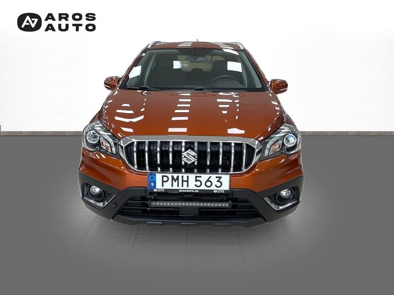 Suzuki S-CROSS bild 2