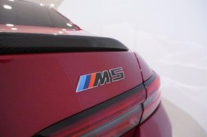 BMW M5 bild 8