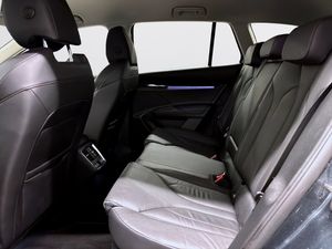 Skoda Enyaq bild 9
