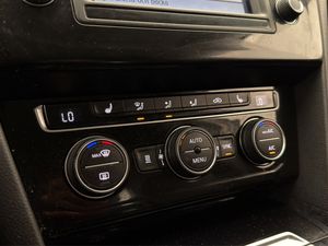 Volkswagen Passat bild 17