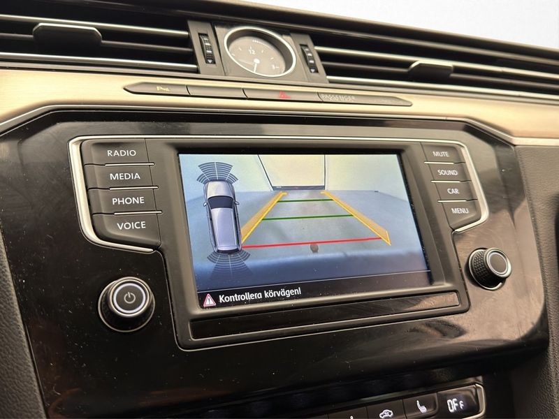 Volkswagen Passat bild 14