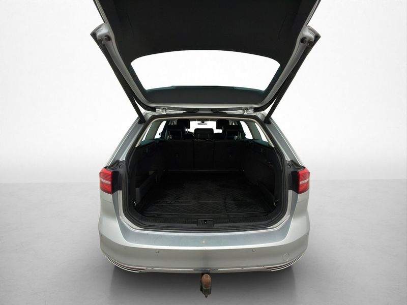 Volkswagen Passat bild 24