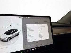 Tesla Model Y bild 26