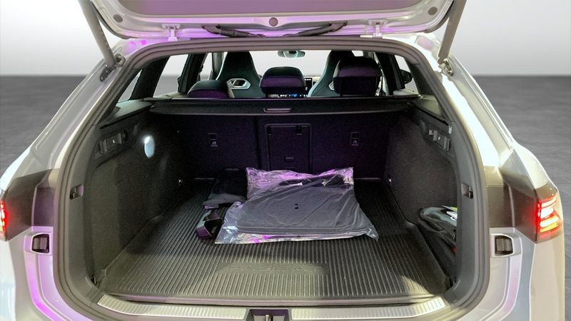 Volkswagen Passat bild 12