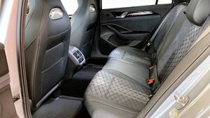 Volkswagen Passat bild 11