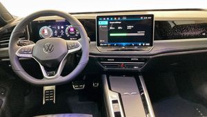 Volkswagen Passat bild 10