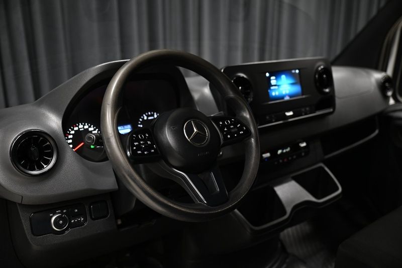 Mercedes Sprinter bild 11