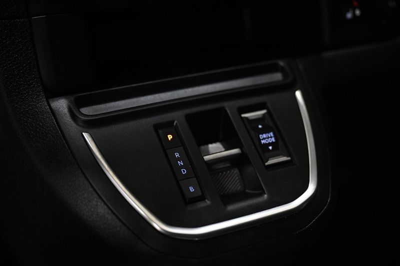 Peugeot e-Expert bild 24