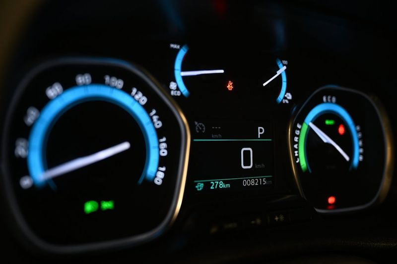 Peugeot e-Expert bild 23