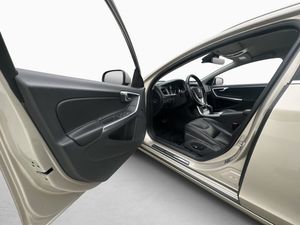 Volvo V60 bild 10