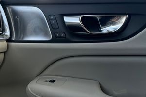 Volvo S60 bild 28
