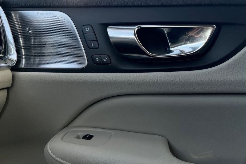 Volvo S60 bild 28