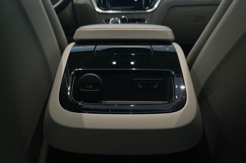Volvo S60 bild 30