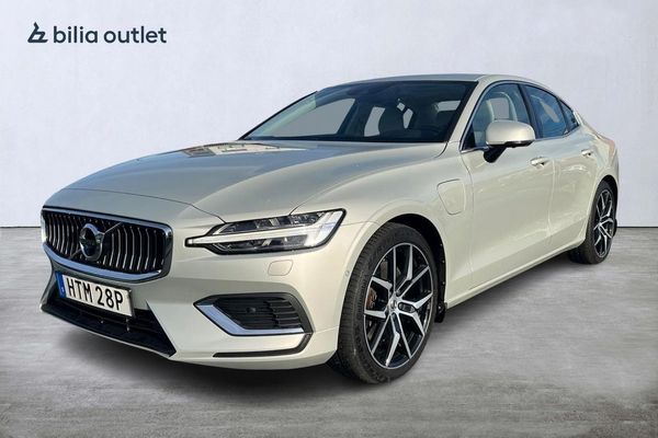 Volvo S60 Recharge T8 AWD Inscription 392hk Drag B&W Pano MOMS - 2021