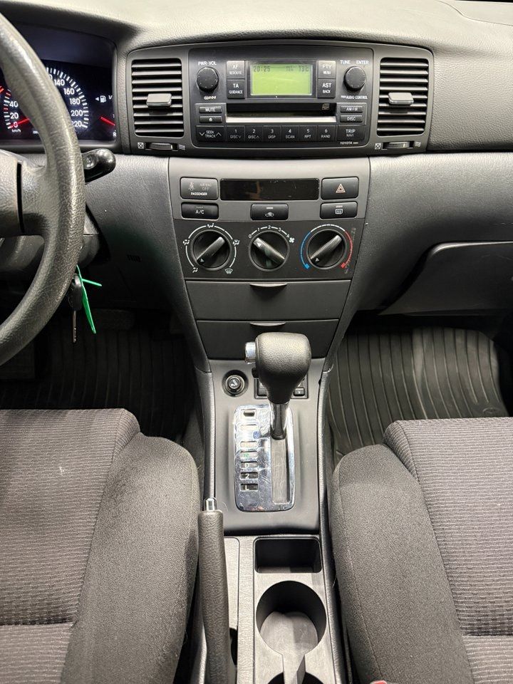 Toyota Corolla bild 15
