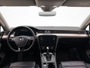 Volkswagen Passat bild 16