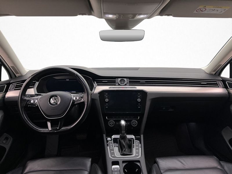 Volkswagen Passat bild 16