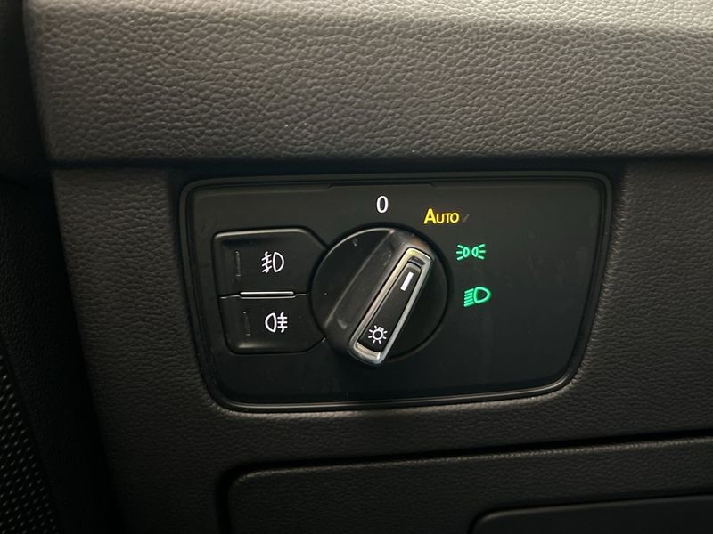Volkswagen Passat bild 24