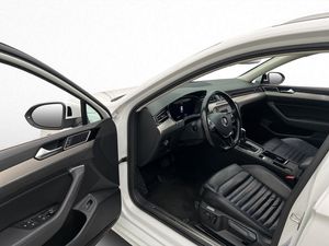 Volkswagen Passat bild 19