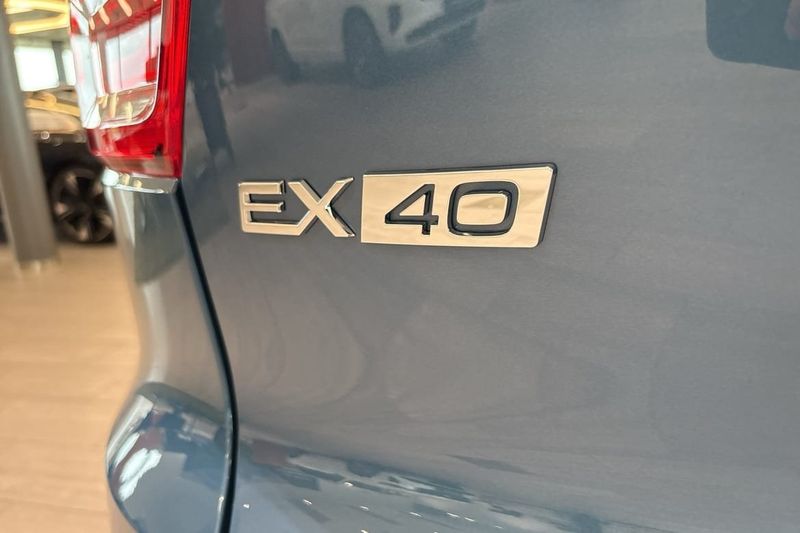 Volvo EX40 bild 12