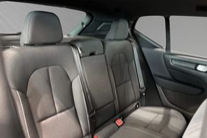 Volvo EX40 bild 11