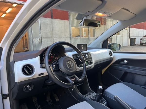 Volkswagen Up 3-dörrar 1.0 MPI Man - 2012