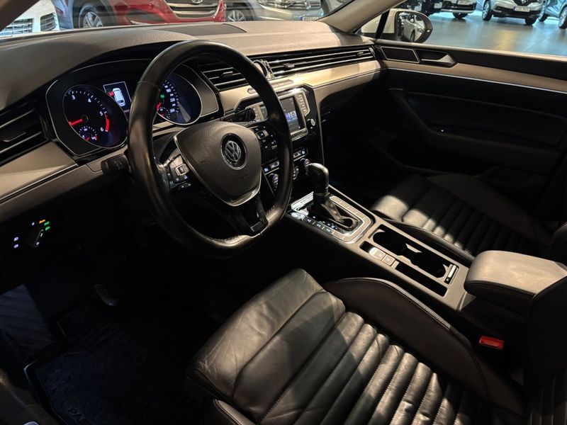 Volkswagen Passat bild 5