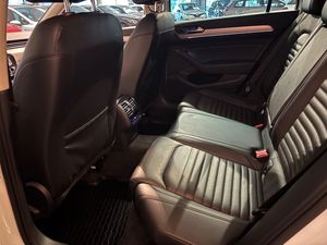 Volkswagen Passat bild 11